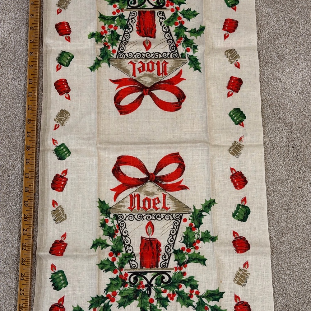 Vintage Noel Candle Lantern Holiday Tea Towel- Red & Green